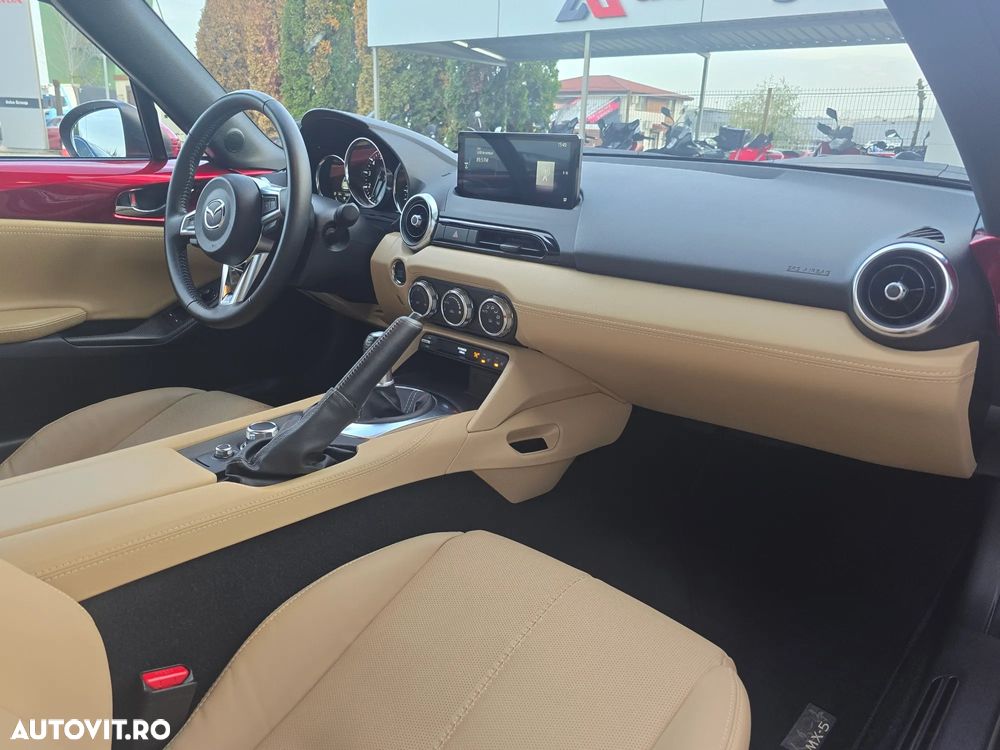 Mazda MX-5 RF Skyactiv G132 Kazari - 13