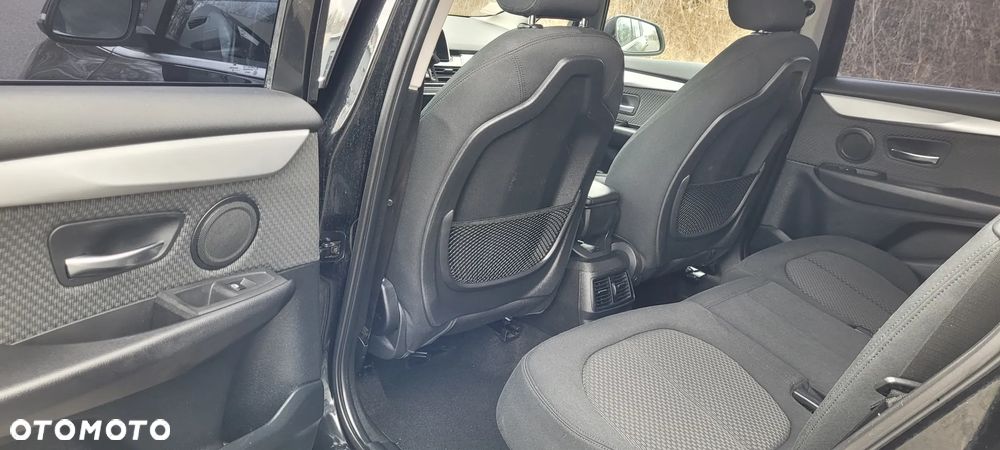 BMW Seria 2 216d Active Tourer - 16