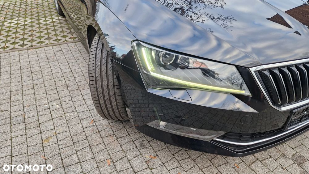 Skoda Superb 1.6 TDI GreenLine - 11