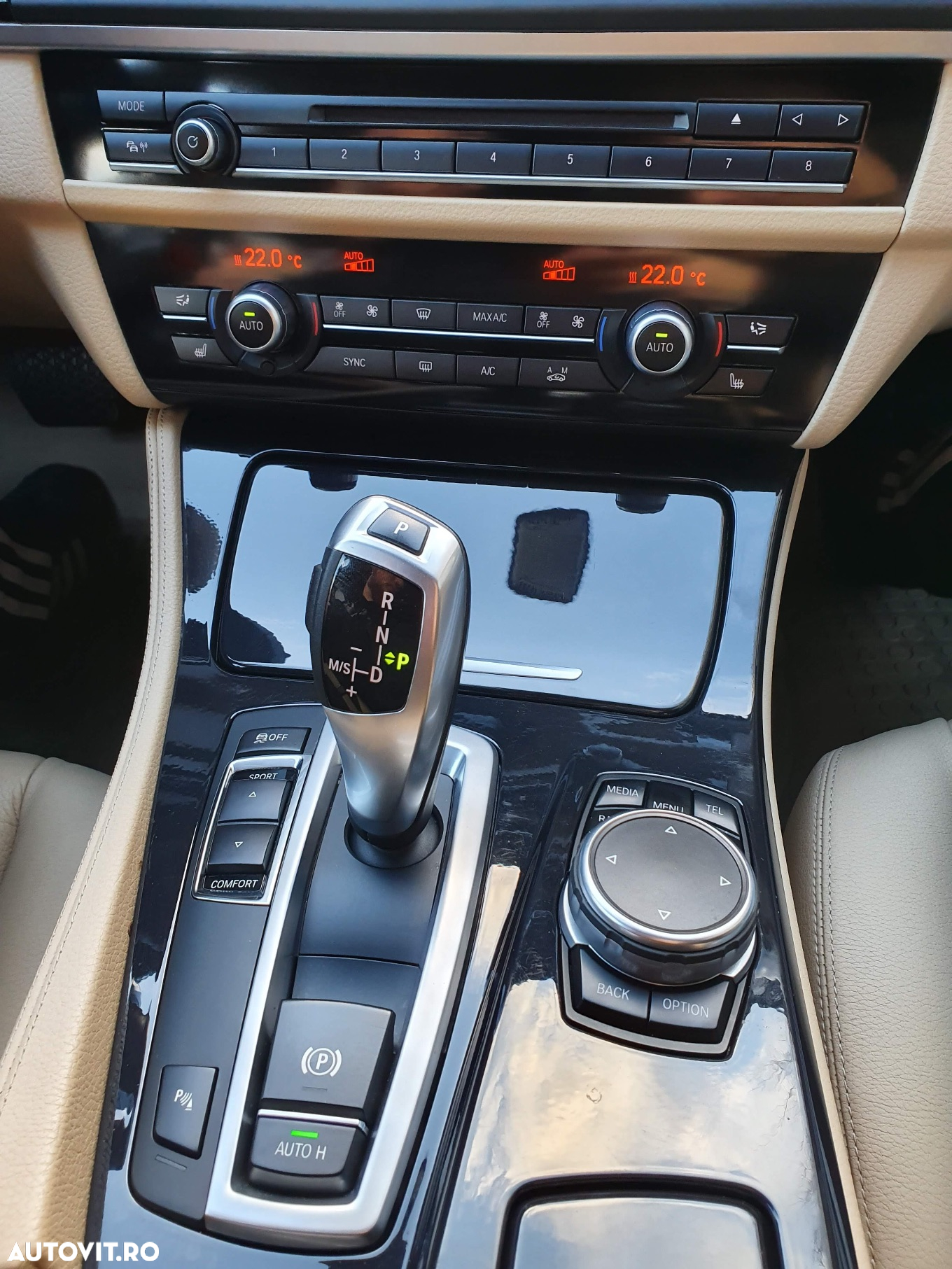 BMW Seria 5 520d xDrive AT - 18