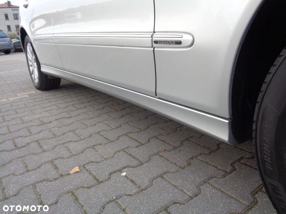 Mercedes-Benz Klasa E 220 CDI Elegance - 21