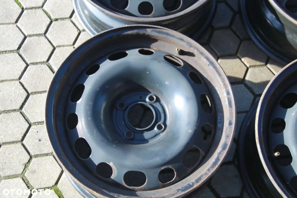 Felgi Citroen Peugeot 7J16H ET 32 4x108 - 3