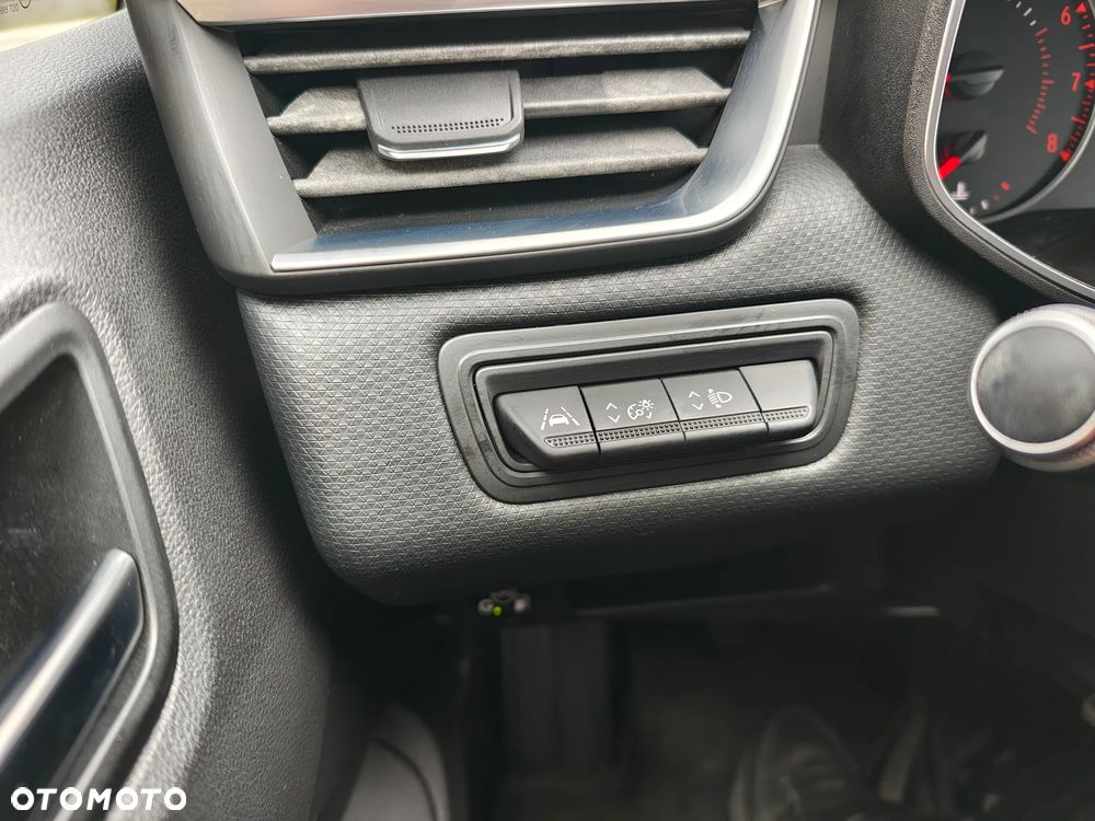 Renault Clio 1.0 TCe Zen - 15