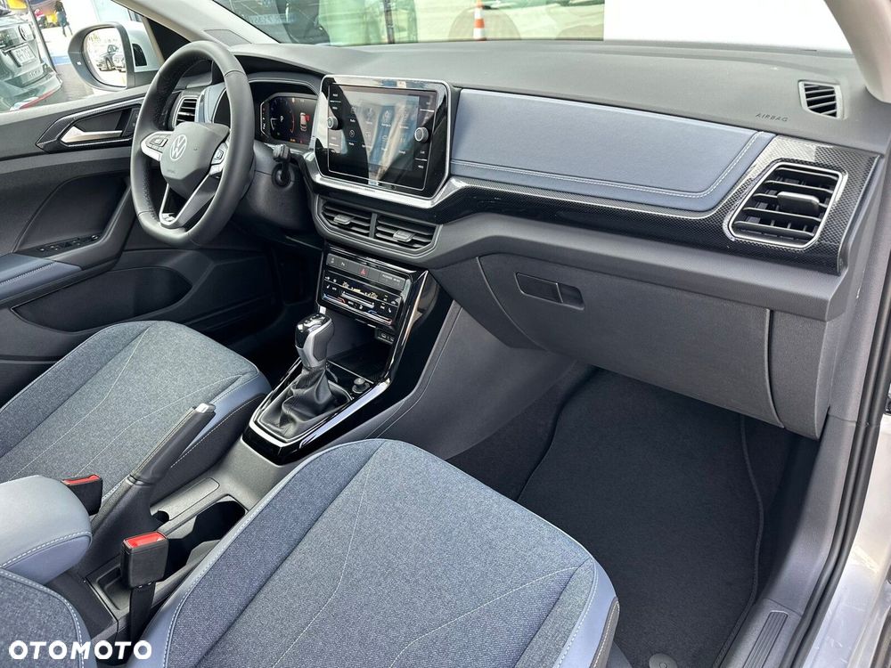 Volkswagen T-Cross 1.0 TSI Life Plus DSG - 17