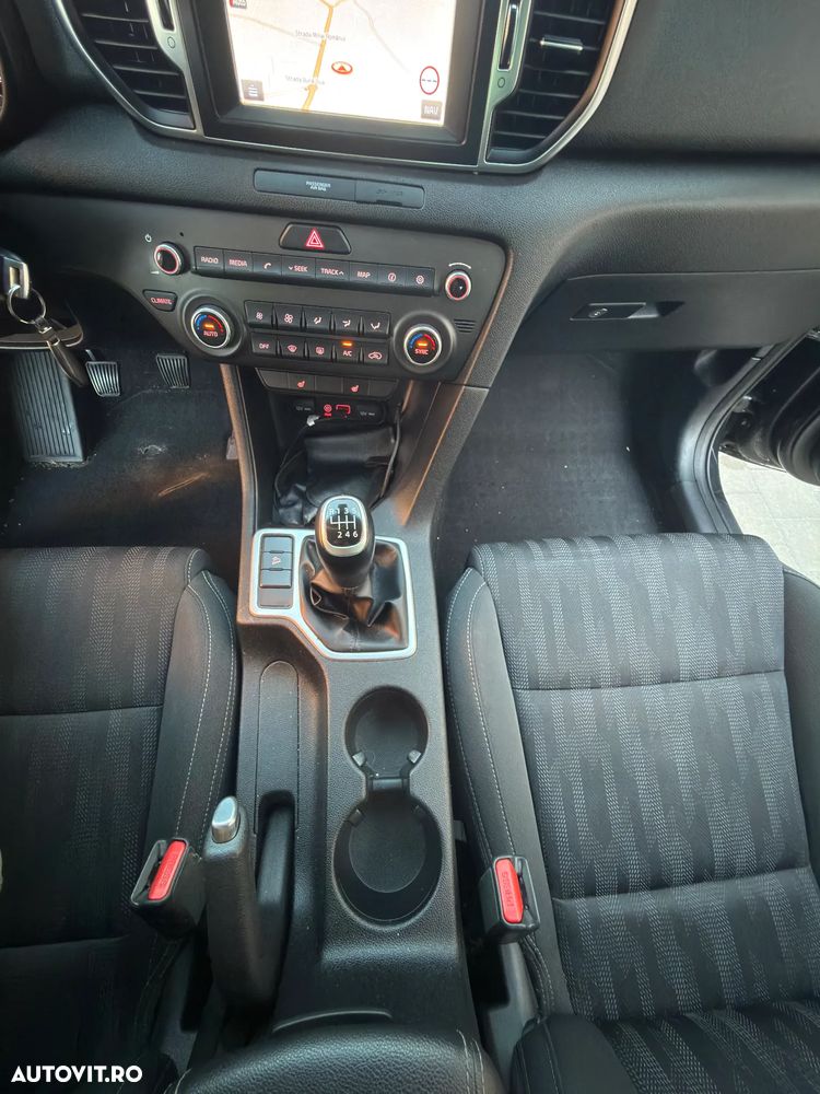 Kia Sportage 2,0 CRDI 2WD Vision - 14