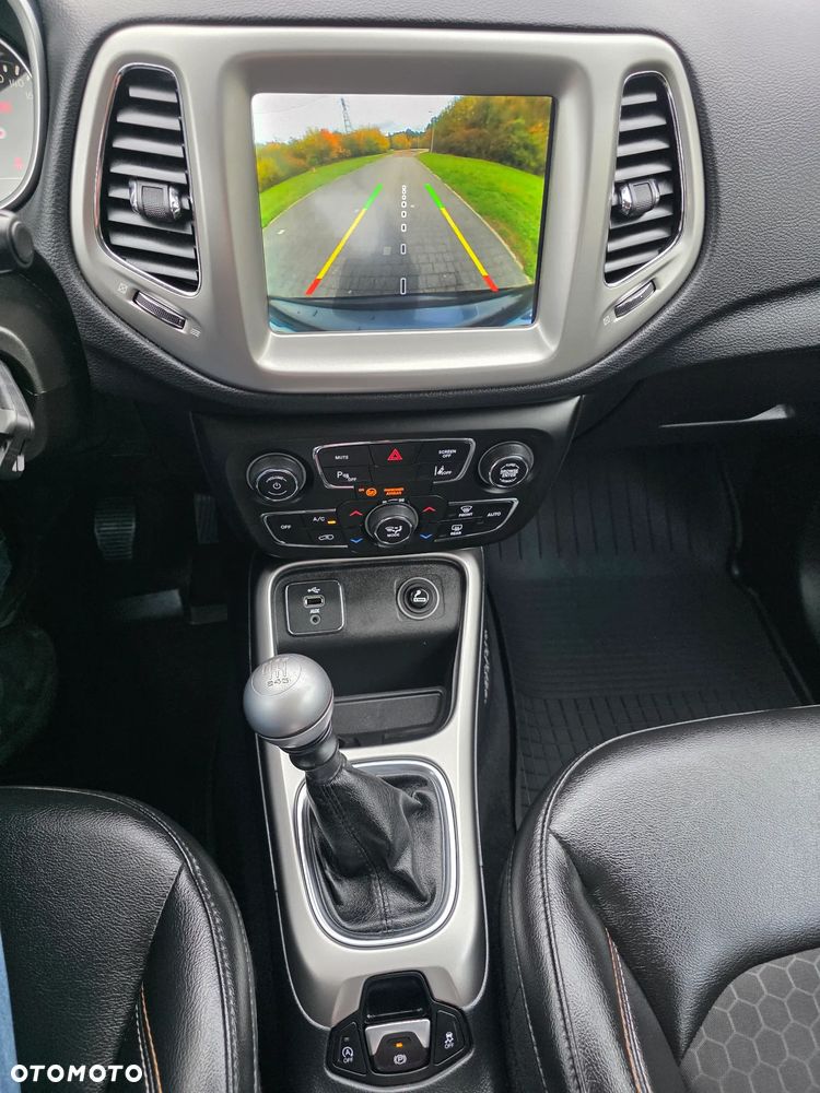 Jeep Compass - 5