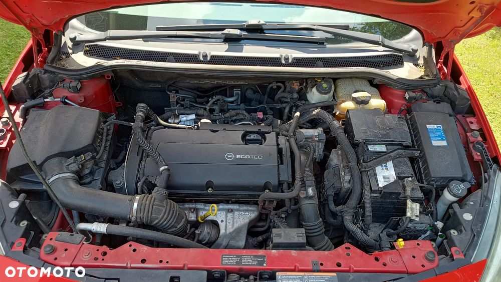 Opel Astra 1.6 Turbo Sport - 7