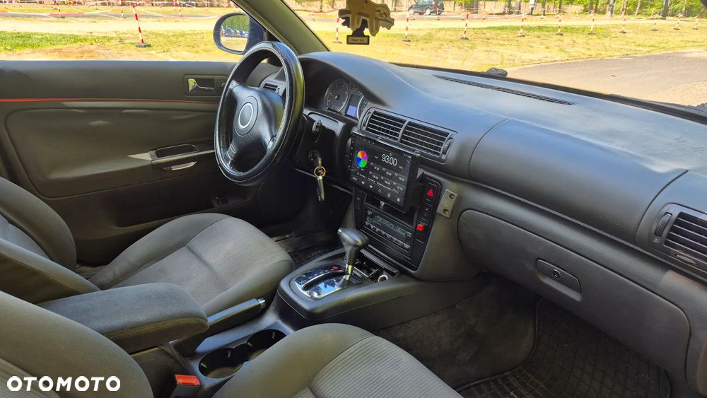 Volkswagen Passat 1.9 TDI Trendline - 8