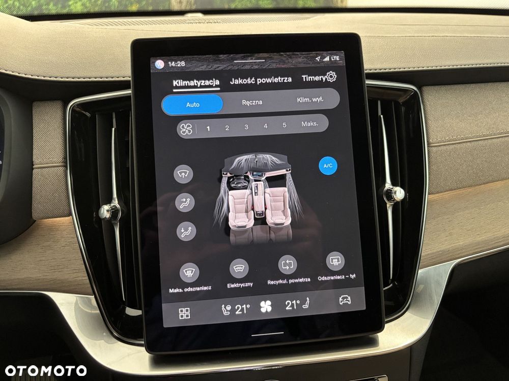 Volvo XC 90 - 19