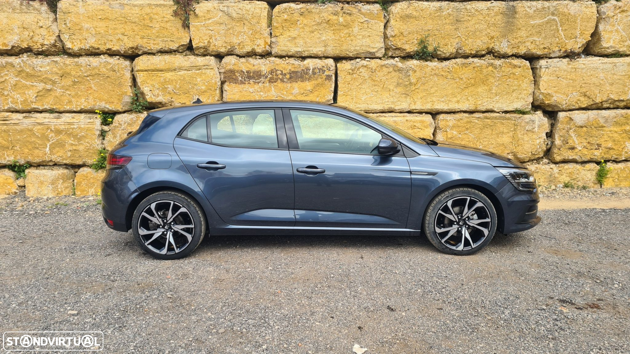 Renault Mégane 1.5 Blue dCi Intens EDC - 4