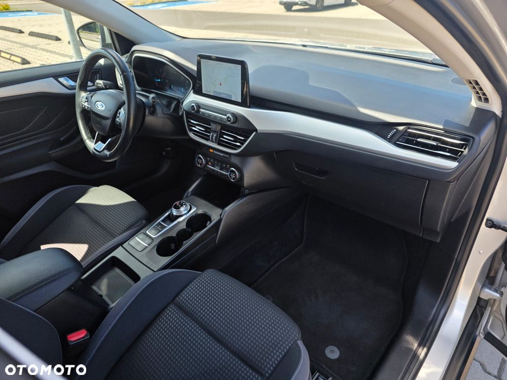 Ford Focus 1.5 EcoBlue SCR Titanium - 28