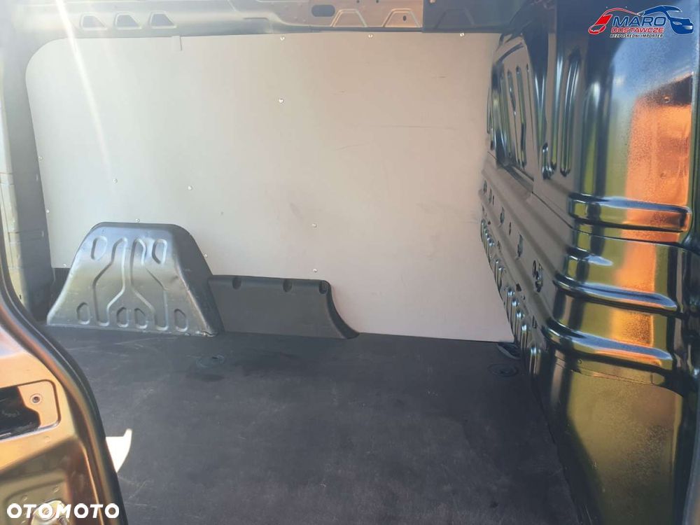 Fiat DOBLO MAXI 1.6 MAŁY PRZEBIEG Z POTWIERDZENIEM - 14