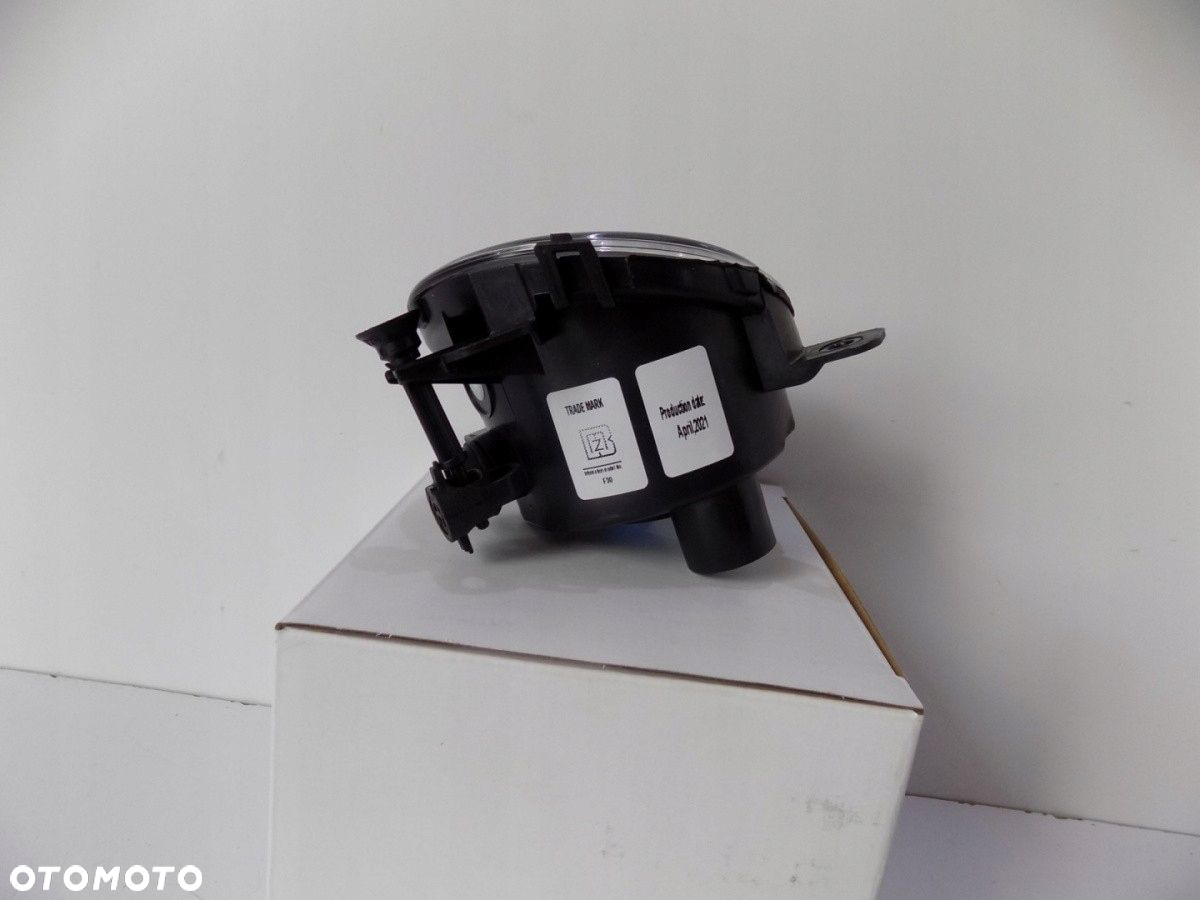 BMW 1, 2 , 3, 4 F20 F30 Halogen Prawa - 4384 - 7