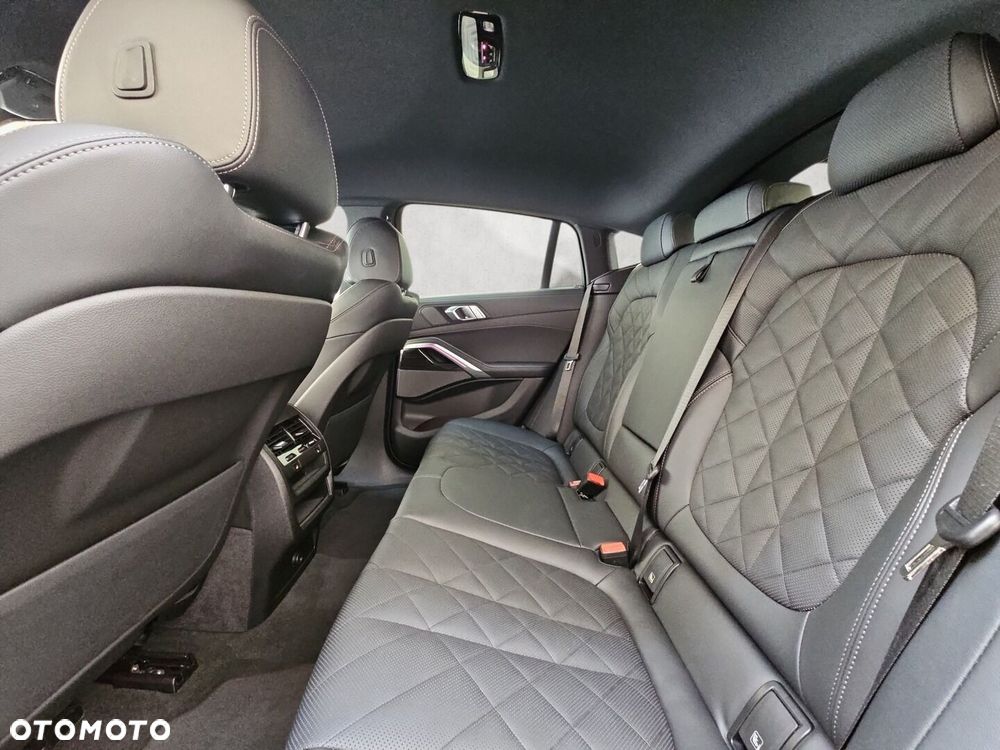 BMW X6 xDrive40i mHEV sport - 13