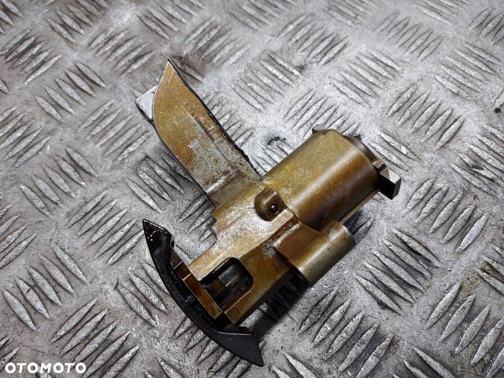 NAPINACZ ŁAŃCUCHA ROZRZĄDU AUDI A4 B5 1.8 T 058109217 - 2