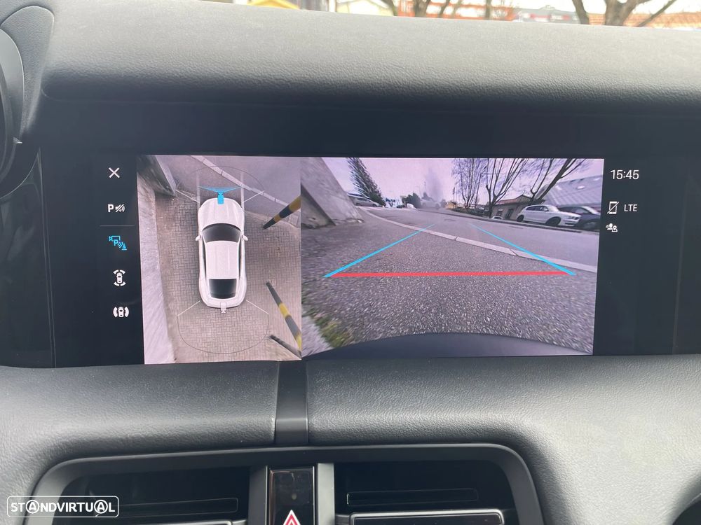 Porsche Taycan Standard - 43