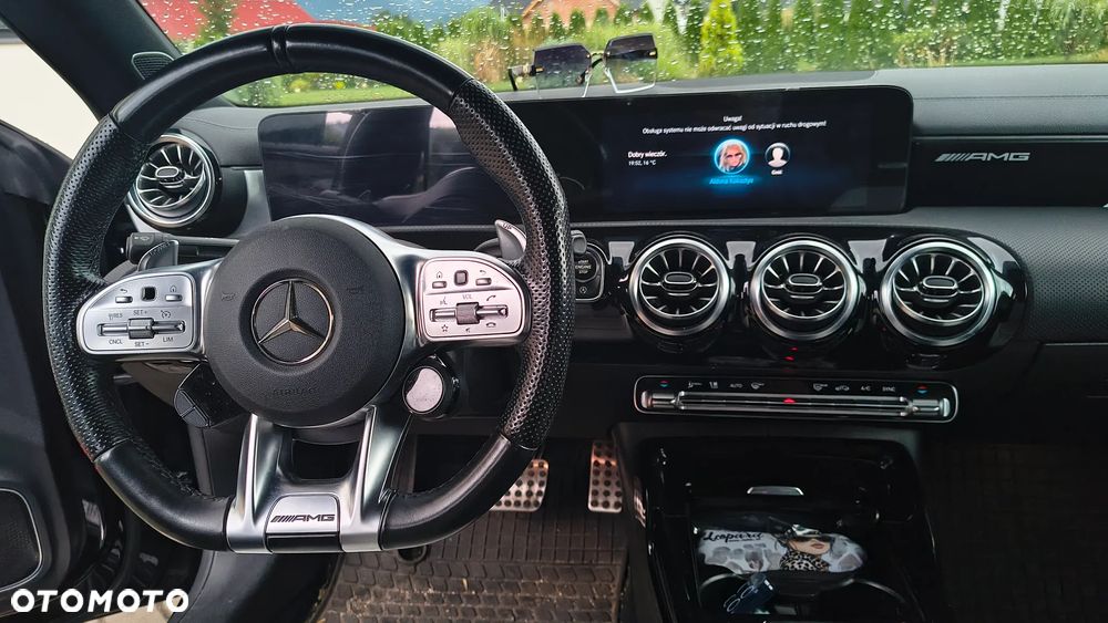 Mercedes-Benz CLA - 18