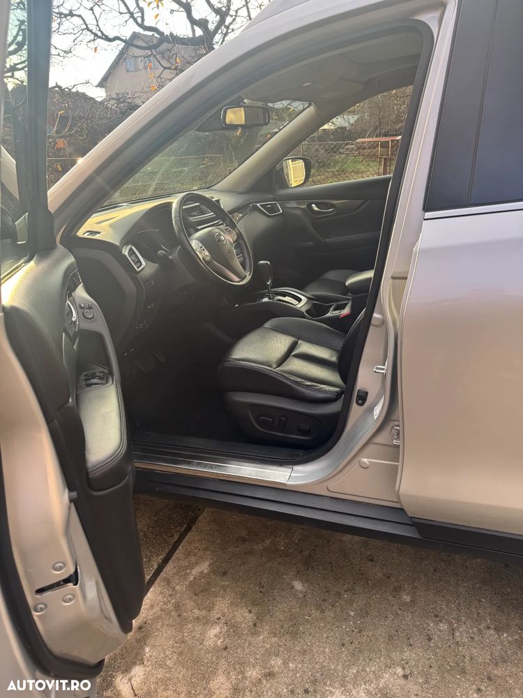 Nissan X-Trail 1.6L dCI Start/Stop XTRONIC Tekna - 3