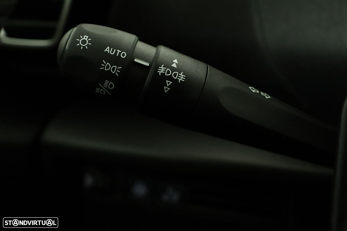 Citroën C4 X 1.2 PureTech Plus EAT8 - 16