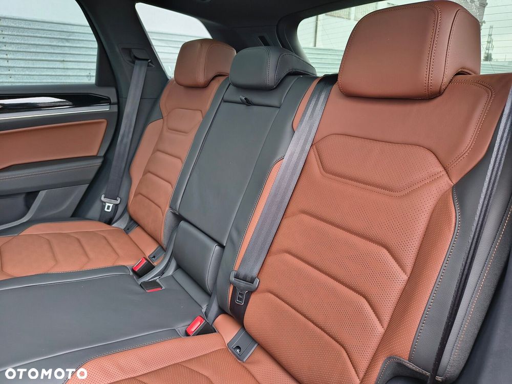 Volkswagen Touareg 3.0 V6 TDI 4Motion R-Line - 16