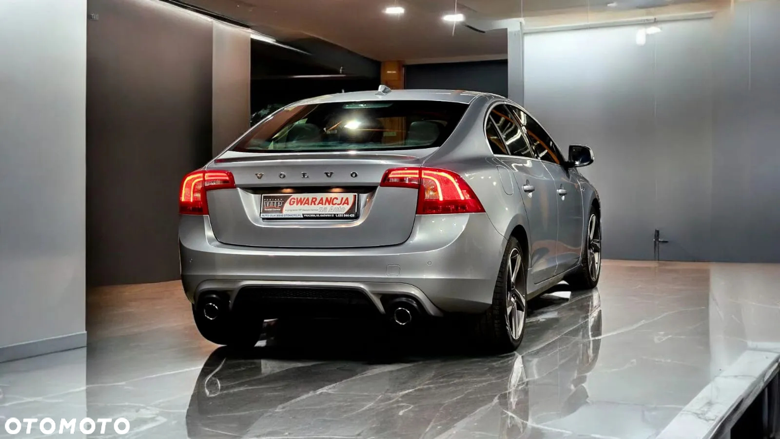Volvo S60 T3 Drive-E R-Design Momentum - 5
