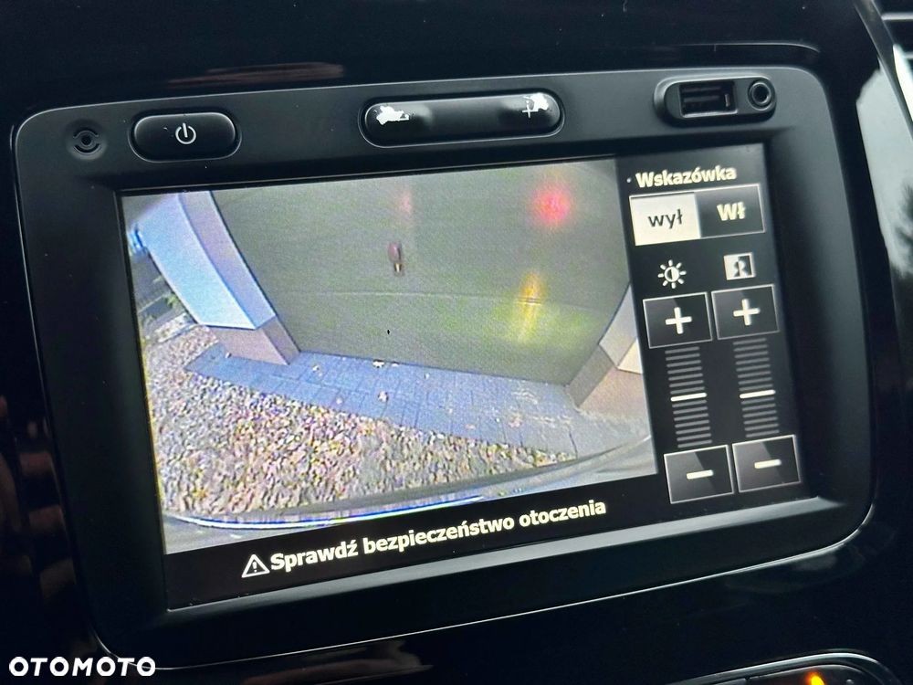 Renault Captur 1.2 TCe Intens EDC - 28