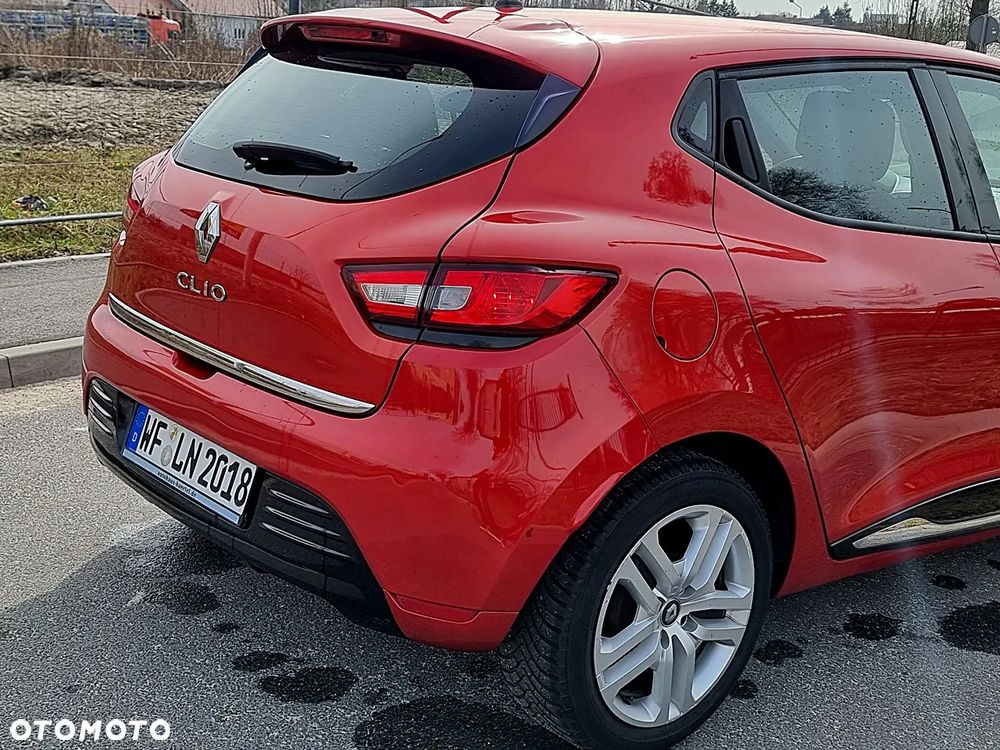 Renault Clio 1.2 16V 75 LIMITED - 15