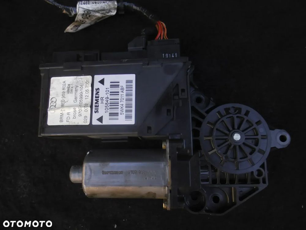 SILNICZEK SZYB PRAWY PRZÓD AUDI A4 B6 8E1959802A POSIADAM 2 SZT - 3