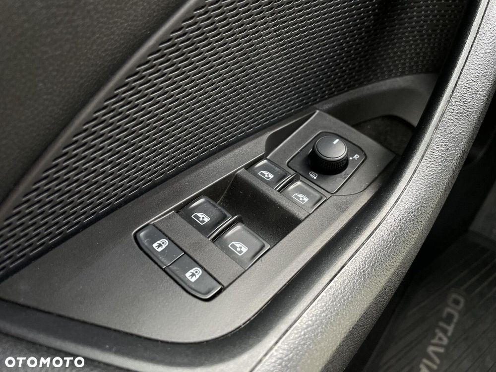 Skoda Octavia 1.5 TSI GPF ACT Ambition DSG - 24