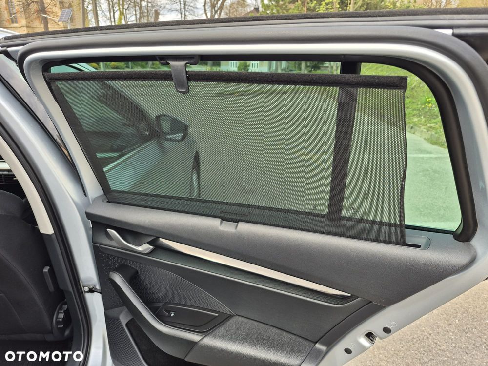 Skoda Octavia 1.5 TSI Selection - 19