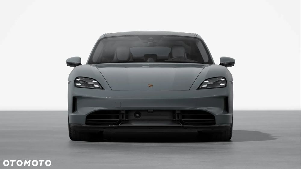 Porsche Taycan GTS - 5