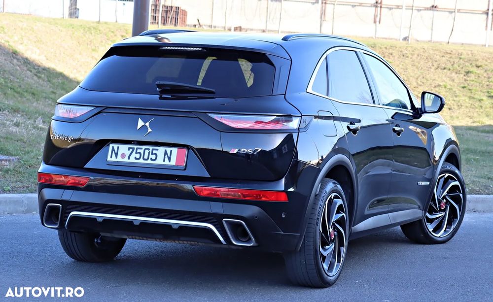 DS Automobiles DS 7 Crossback 1.6 PHeV AWD 300 EAT8 PERFORMANCE LINE + - 11