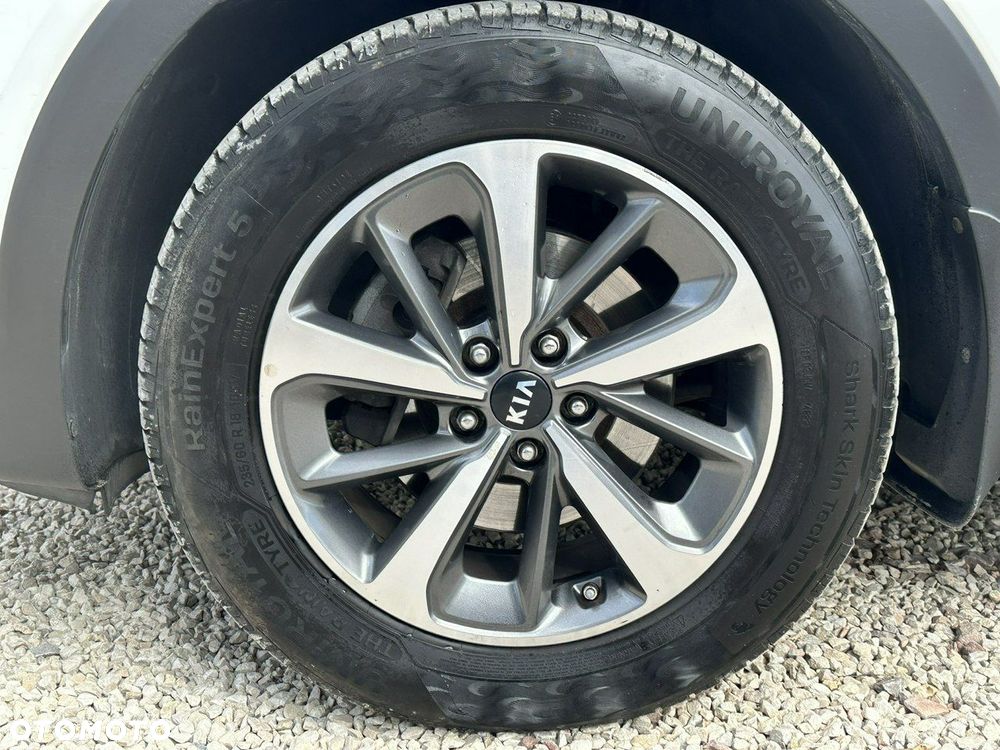 Kia Sorento 2.0 CRDI L - 8