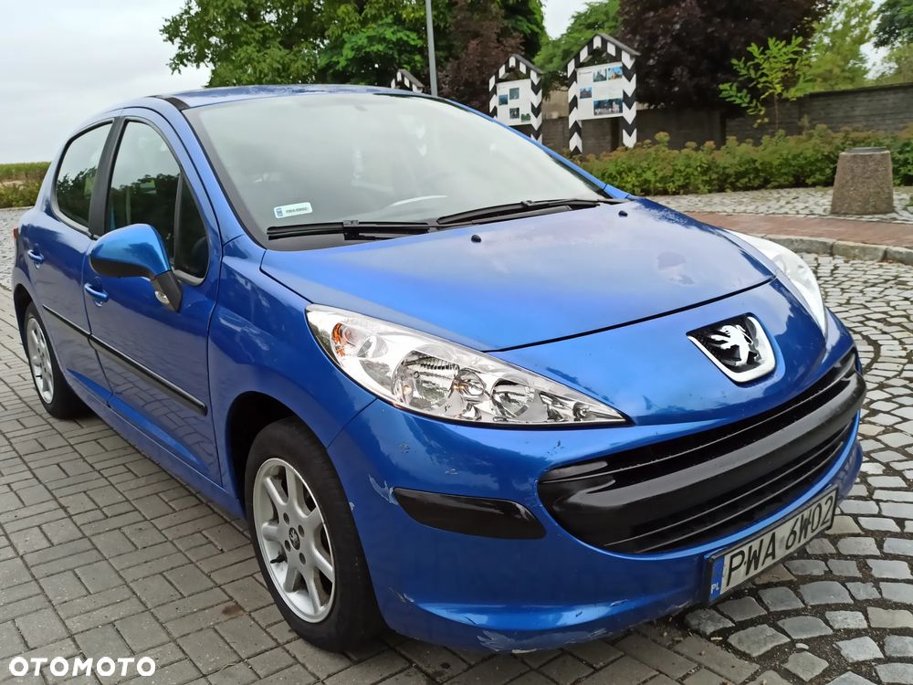 Peugeot 207 1.4 HDi Presence - 1