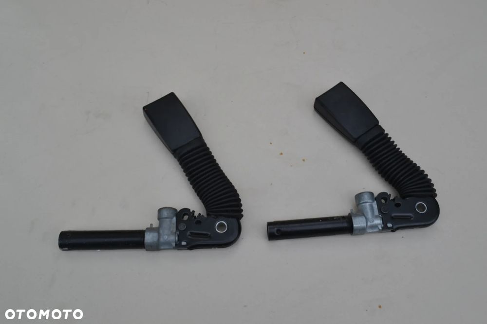 FIAT DUCATO CITROEN JUMPER PEUGEOT BOXER ZAPIĘCIE ZAPINKA NAPINACZ PASA BEZPIECZEŃSTWA 607049000D - 1