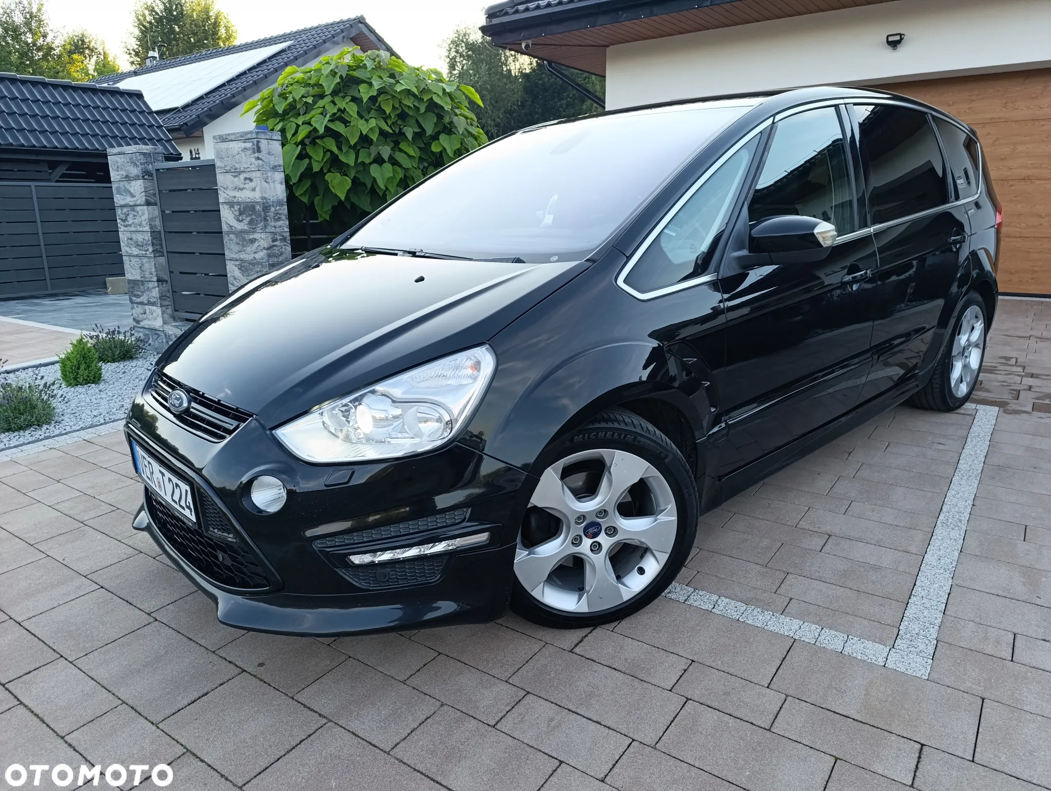 Ford S-Max - 2