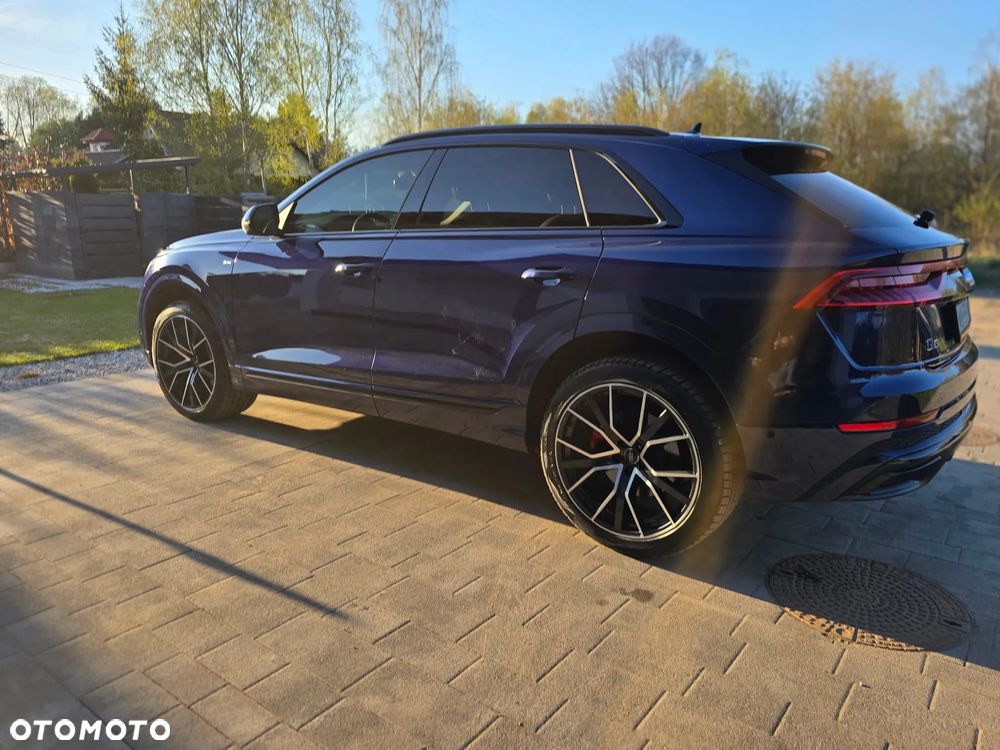Audi Q8 - 5