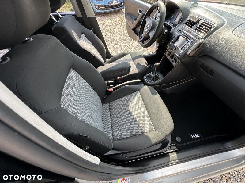 Volkswagen Polo - 17