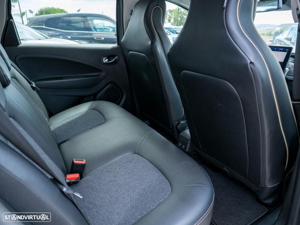Renault Zoe (c/ Bateria) EV50 135hp Iconic - 25