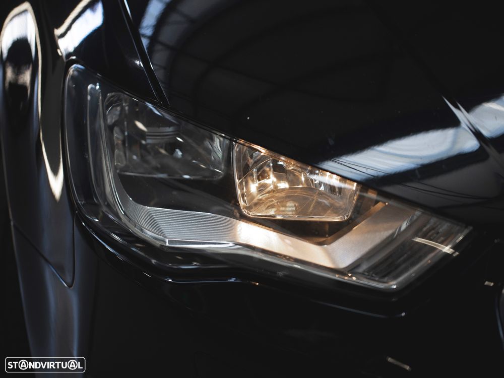 Audi A3 Sportback 1.6 TDI Advance - 11