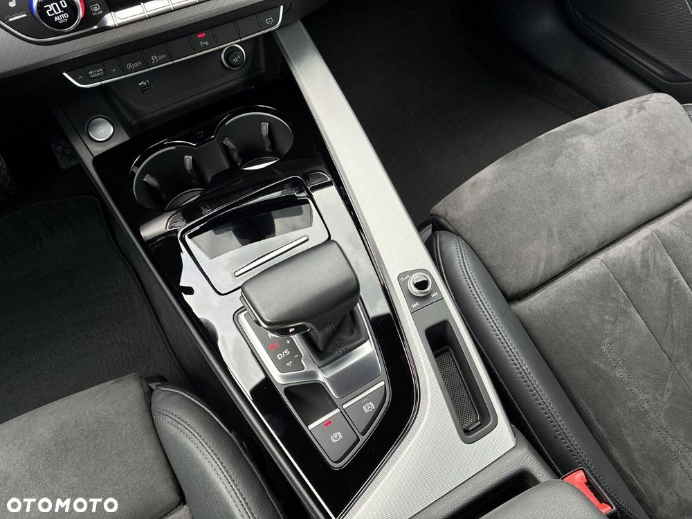Audi A4 Avant 40 TFSI mHEV Advanced S tronic - 23