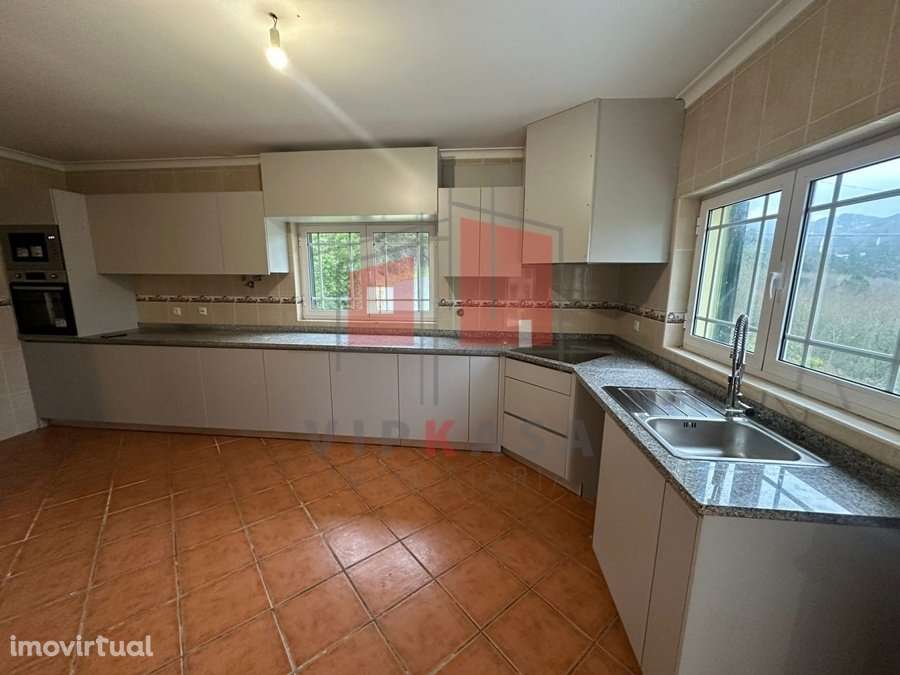 Moradia V3 com 1070 m2 de Terreno - Grande imagem: 3/9