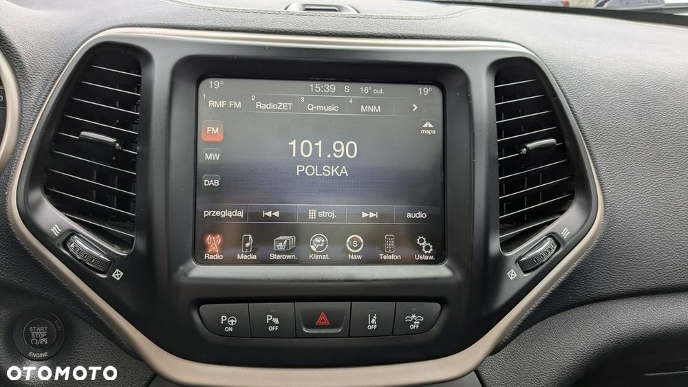 Jeep Cherokee 2.0 MJD Active Drive II Limited - 28