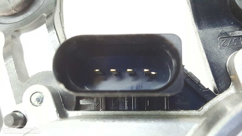 MOTOR LIMPA-VIDROS TRASEIRO VOLKSWAGEN GOLF VII LIM. GTE - 2
