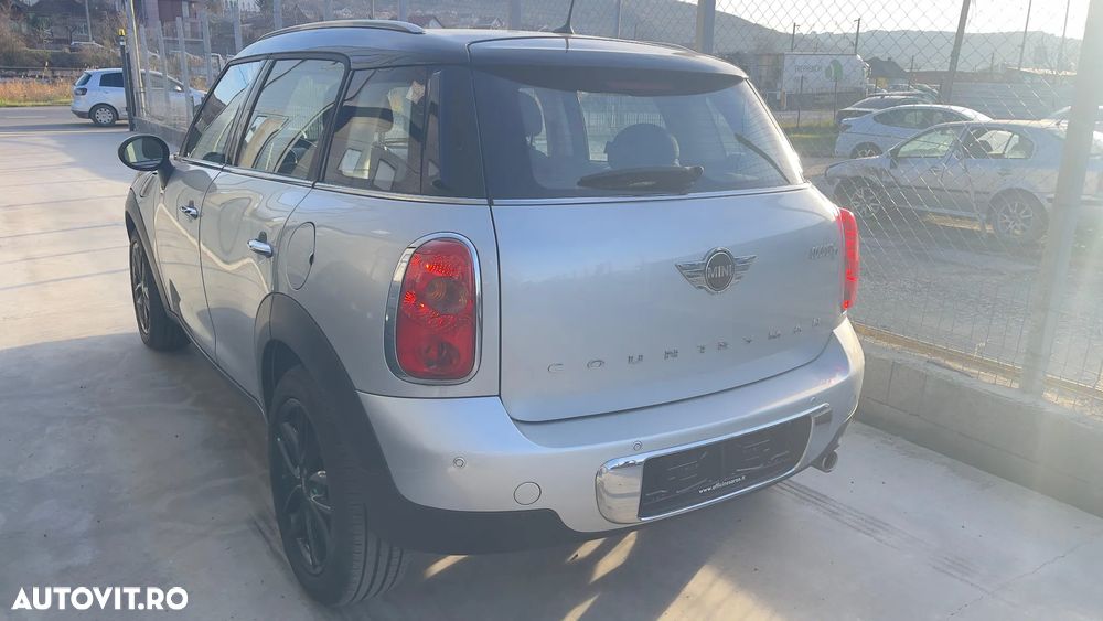 Mini Countryman - 12