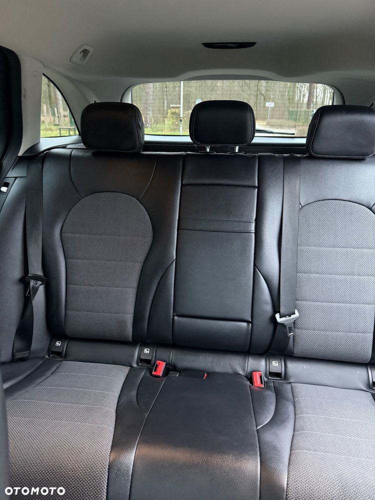 Mercedes-Benz Klasa C 180 (BlueTEC) d - 22