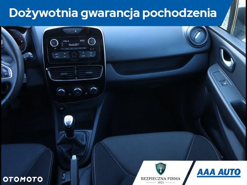 Renault Clio - 10