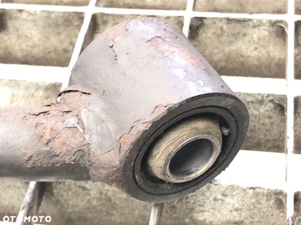 WAHACZ PRAWY PRZÓD  MICROCAR M8 M8 - 4