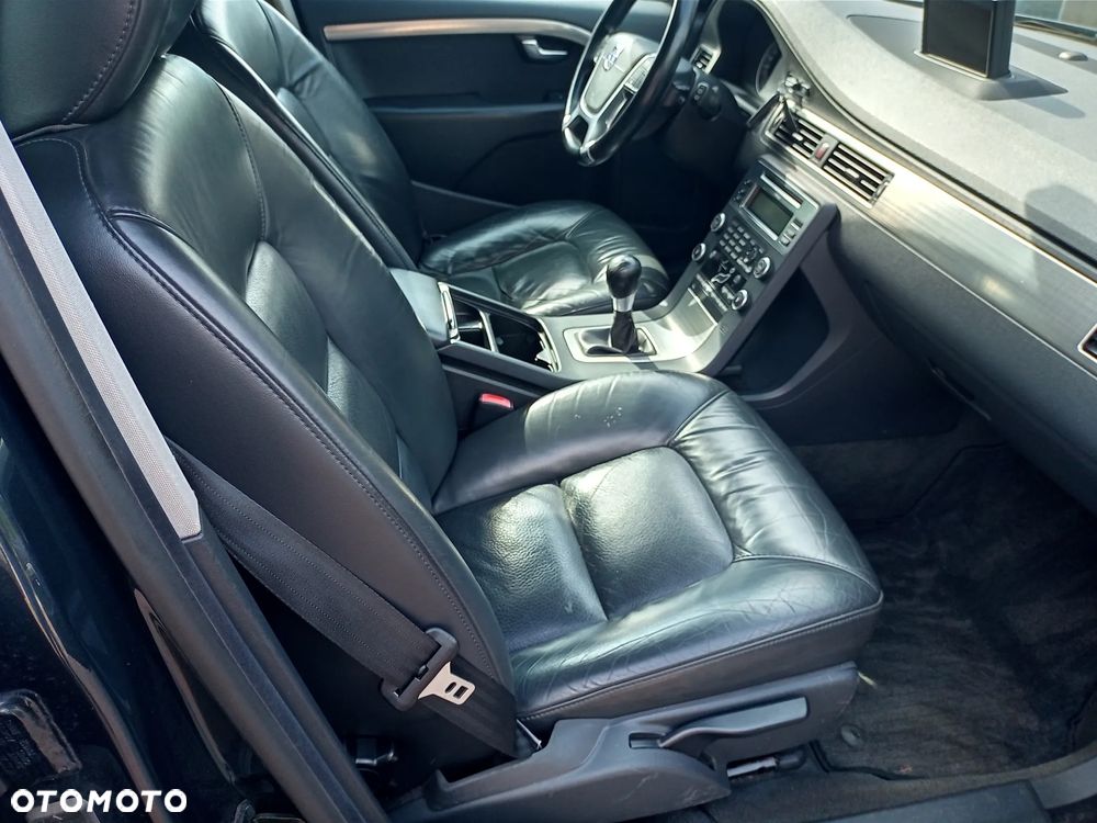 Volvo V70 2.0D Momentum - 14