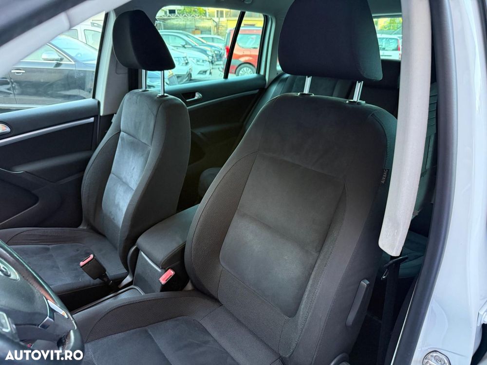 Volkswagen Tiguan - 9
